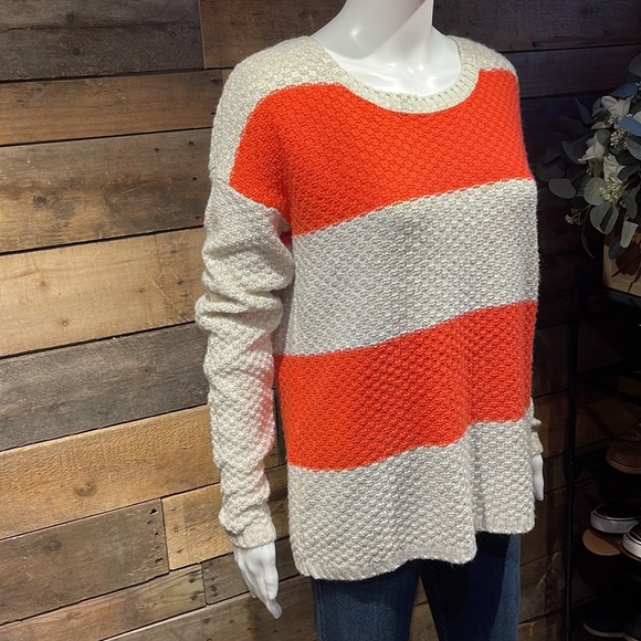 Striped sweater - Picture 3 of 7